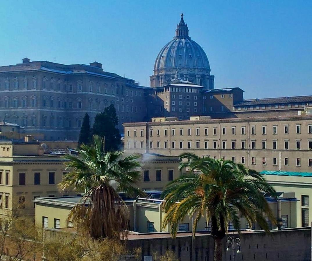 U@Vatican - Suites Centrali E Vicine Alla Metro Róma Szoba fotó